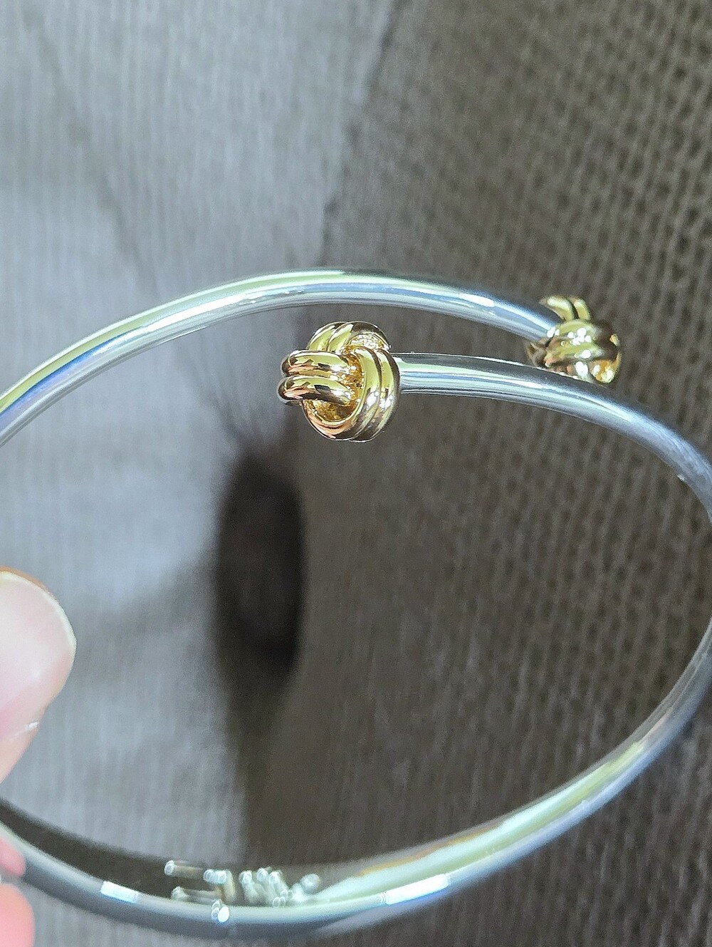LAUREN Ralph Lauren Two✌️ Tone Knot Bypass Bangle Bracelet - NWT - Picture 15 of 16